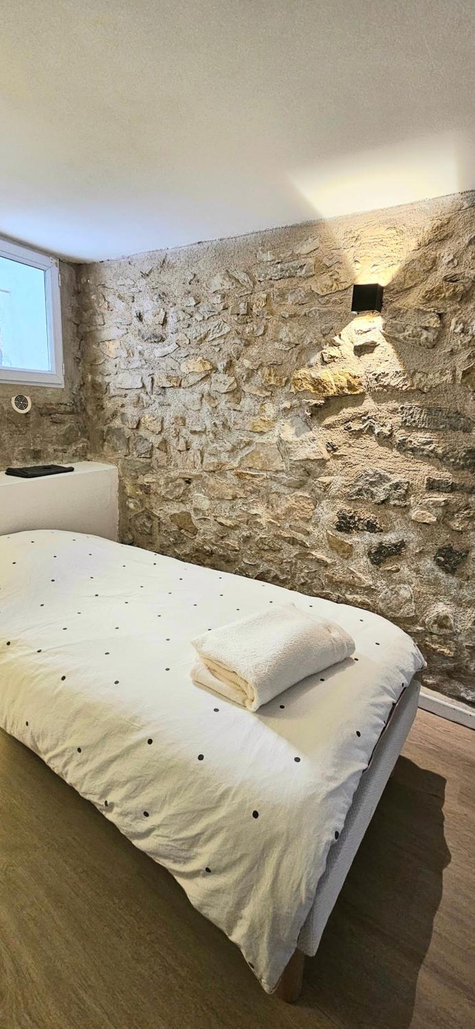 Вилла La Maison Du Bonheur Caumont-sur-Durance Экстерьер фото